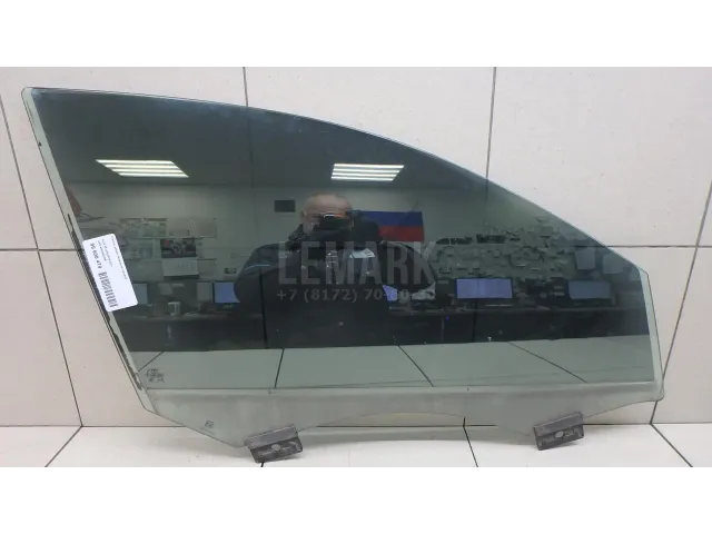 Стекло двери передней правой для  Ford Mondeo V 2015-2022