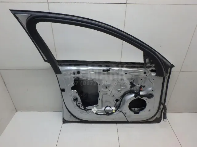 Дверь передняя левая для  Ford Fiesta 2008-2019