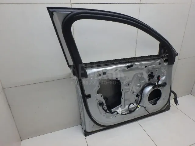 Дверь передняя левая для  Ford Fiesta 2008-2019