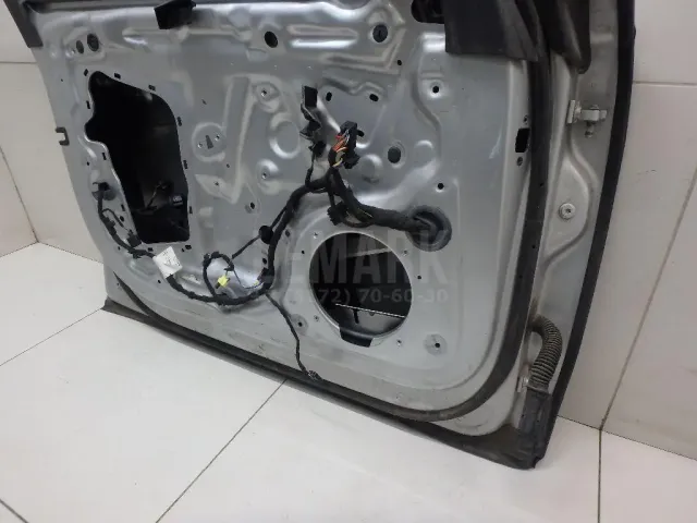 Дверь передняя левая для  Ford Fiesta 2008-2019