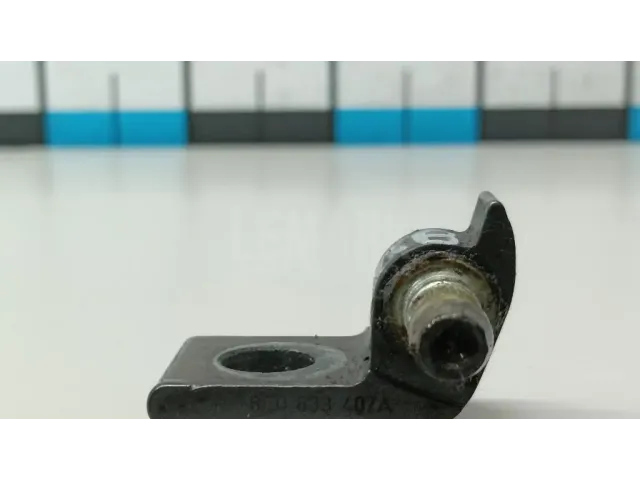 Петля двери для  Audi A3 [8PA] Sportback 2004-2013