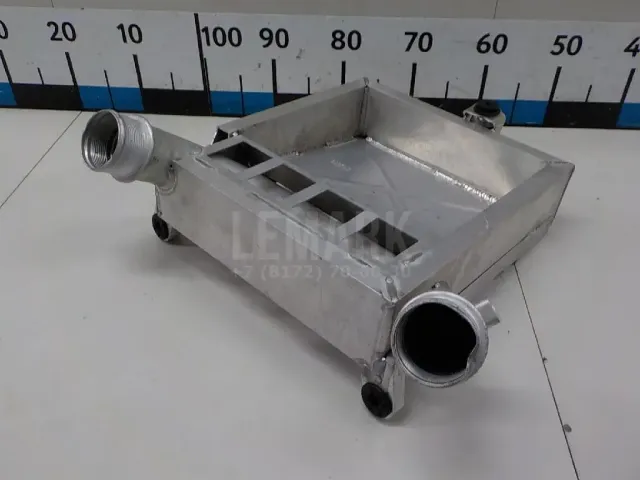 Патрубок интеркулера для  Audi A8 [4D] 1999-2002