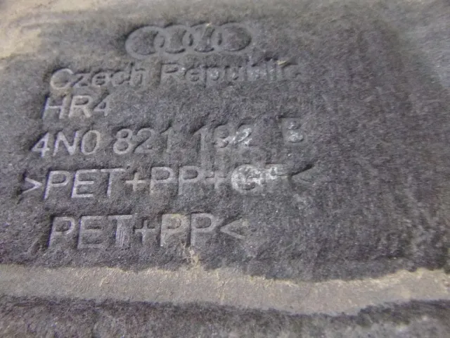 Локер передний правый для  Audi A3 [8V] 2013-2020