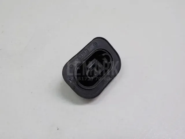 Отбойник крышки багажника для  Alfa Romeo 147 2001-2010