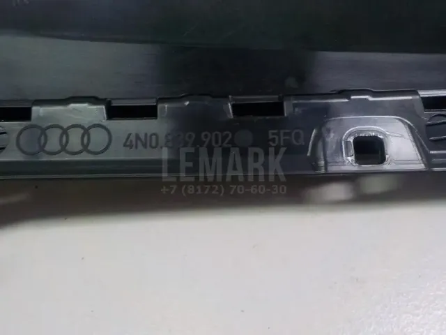 Накладка двери задней правой для  Audi TT(8J) 2006-2015