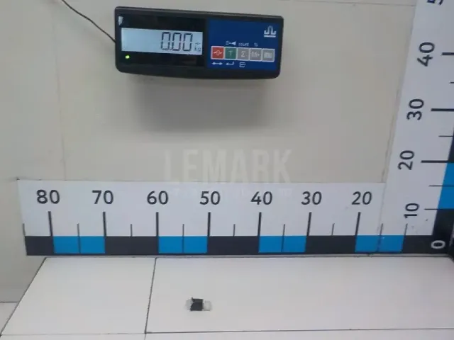 Зажим для  Ford Kuga 2008-2012