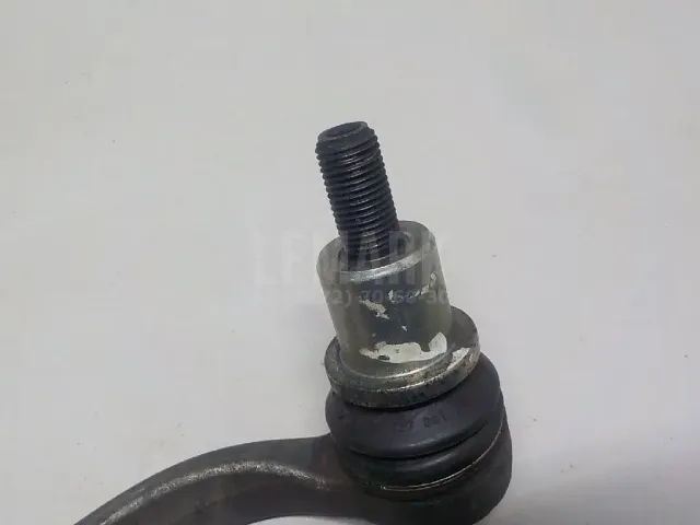 Наконечник рулевой левый
