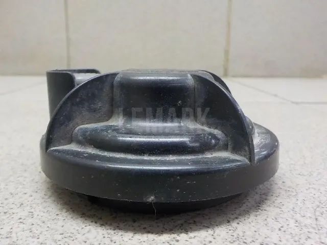 Крышка фары противотуманной правой