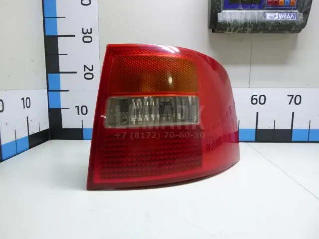 Фонарь задний правый для  Ford Cougar 1998-2001
