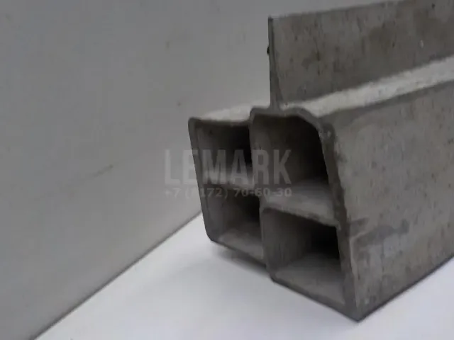 Усилитель заднего бампера