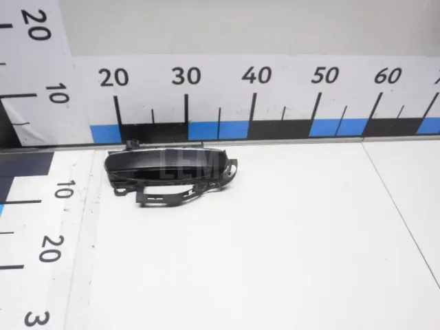 Ручка двери передней наружная правая для  GM GMC Envoy 2001-2009