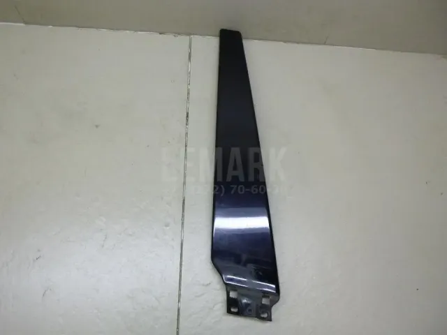 Накладка стойки для  BMW 5-serie G30/G31/F90 2017-2023
