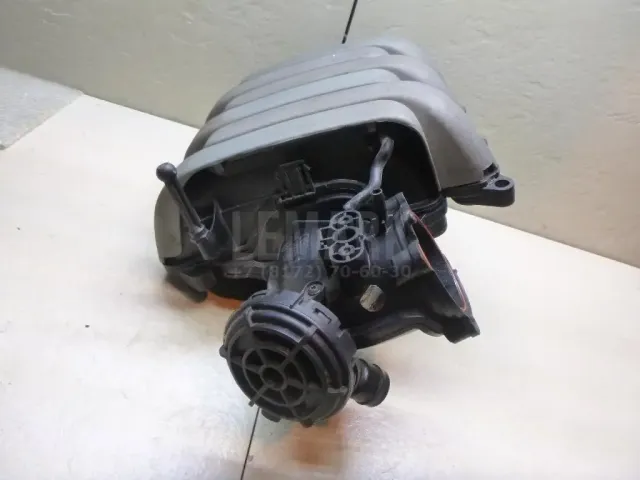 Коллектор впускной для  Audi Allroad quattro 2006-2012