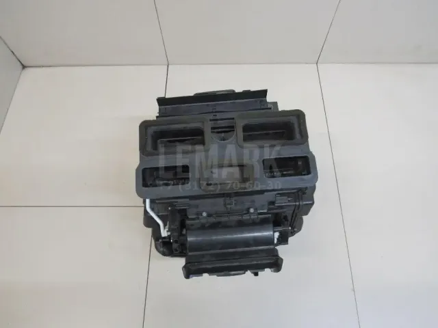Корпус отопителя для  Audi A6 [C6,4F] 2004-2011