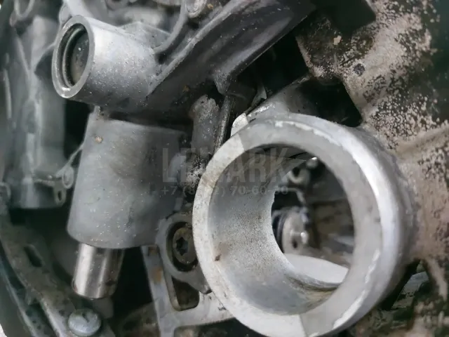 Головка блока для  Cadillac Escalade II 2000-2006