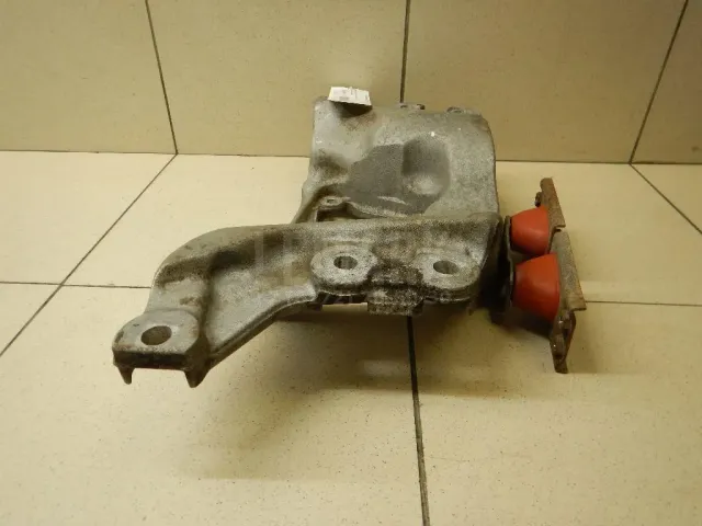 Кронштейн КПП для  Audi A4 [B5] 1994-2001