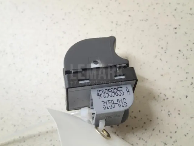 Кнопка стеклоподъемника для  Ford Focus I 1998-2005