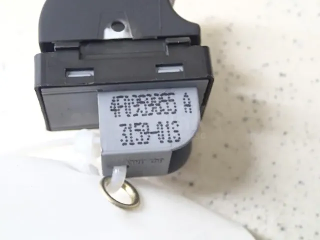 Кнопка стеклоподъемника для  Ford Focus I 1998-2005