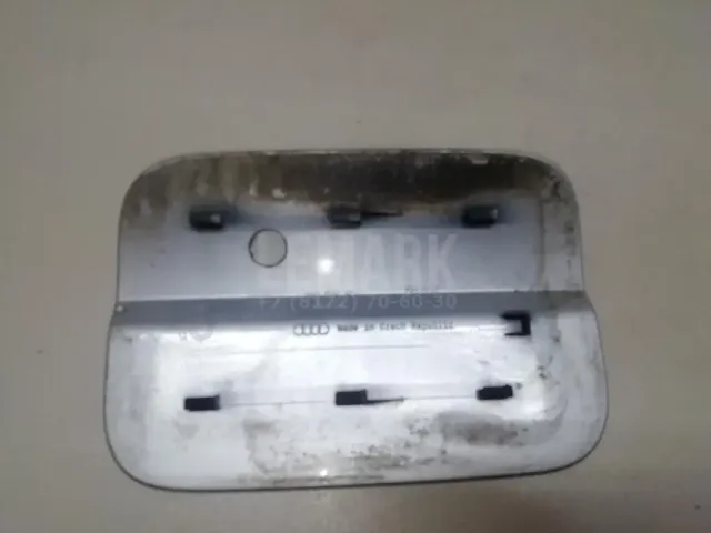 Лючок бензобака для  Chevrolet Tahoe III 2006-2014