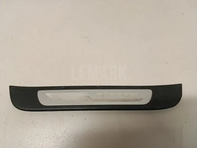 Накладка порога (внутренняя) для  Ford Focus III 2011-2019