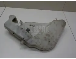Бачок омывателя лобового стекла