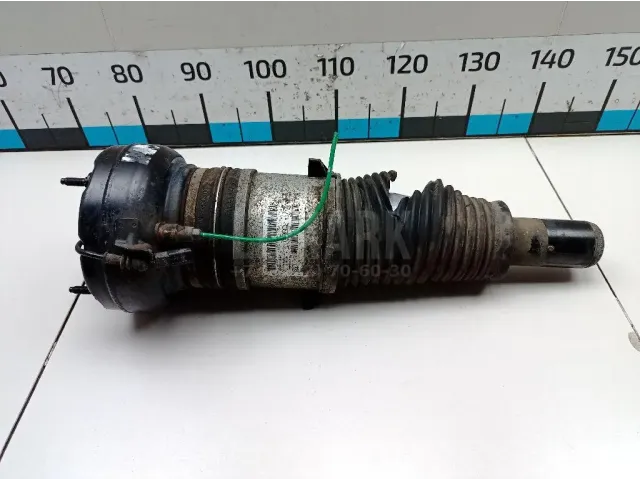 Амортизатор передний