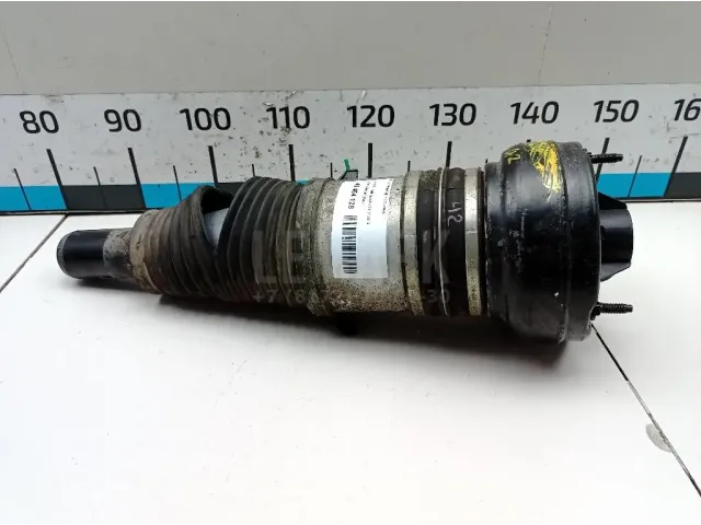 Амортизатор передний