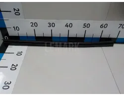 Уплотнитель стекла двери