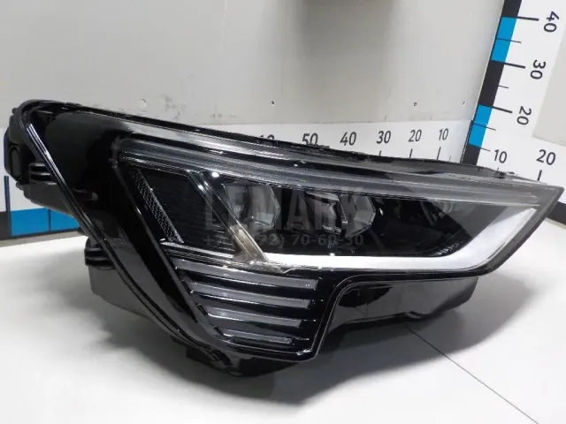 Фара правая для  Chevrolet Suburban 2014-2020