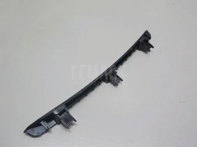 Накладка (кузов внутри) для  Audi A4 [B6] 2000-2004