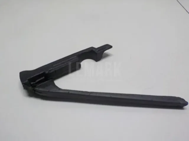 Уплотнитель (наружный) для  BMW 7-serie G11/G12 2015-2022