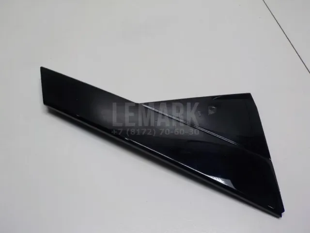 Накладка двери задней правой для  BMW 2-serie F22/F23/F87 2013-2020