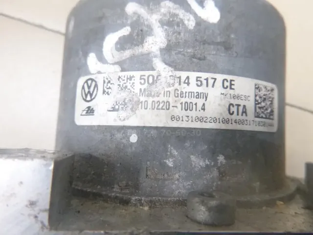 Блок ABS (насос) для  Audi A5/S5 [8F] Cabrio 2010-2016