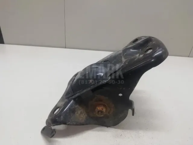 Кронштейн задней балки