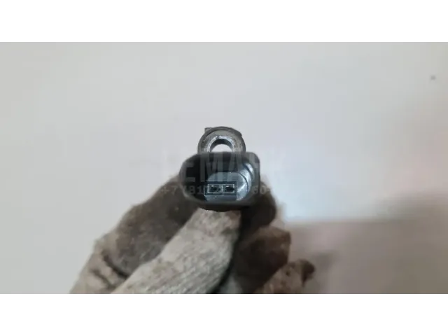Датчик ABS задний