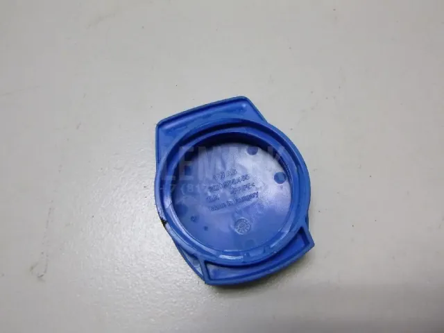 Крышка бачка омывателя