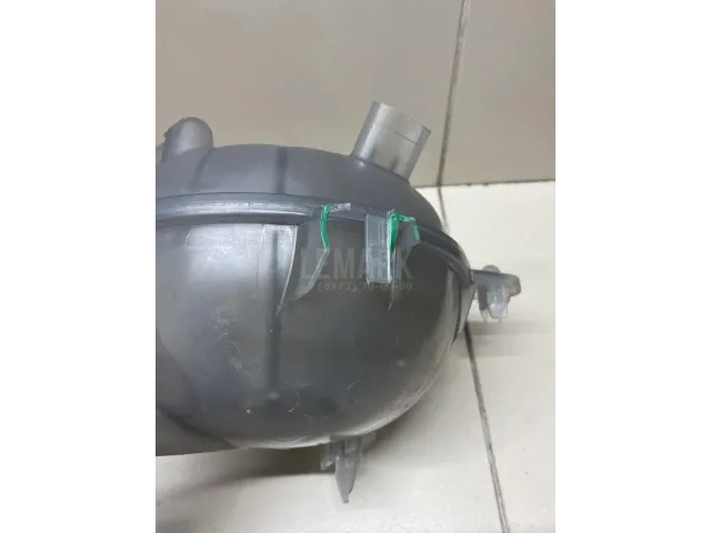 Бачок расширительный