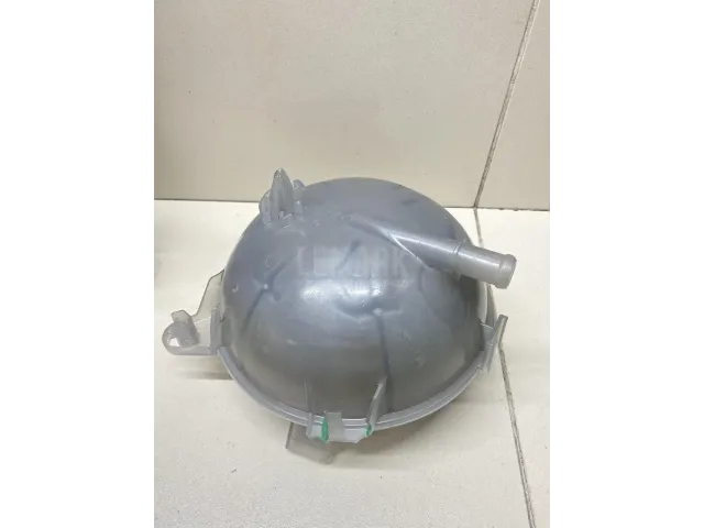 Бачок расширительный