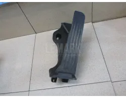 Педаль газа