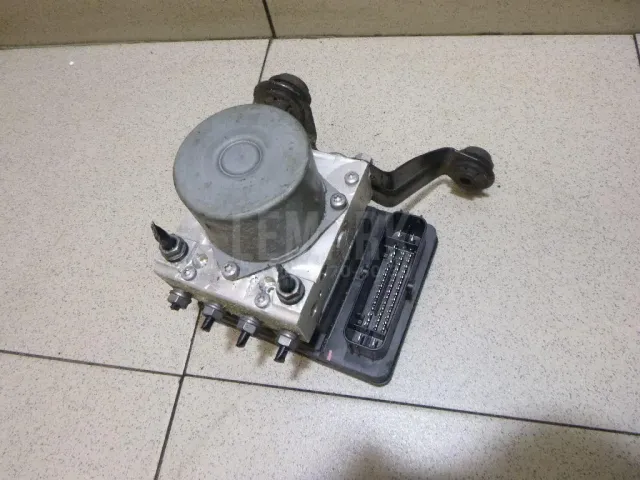 Блок ABS (насос)