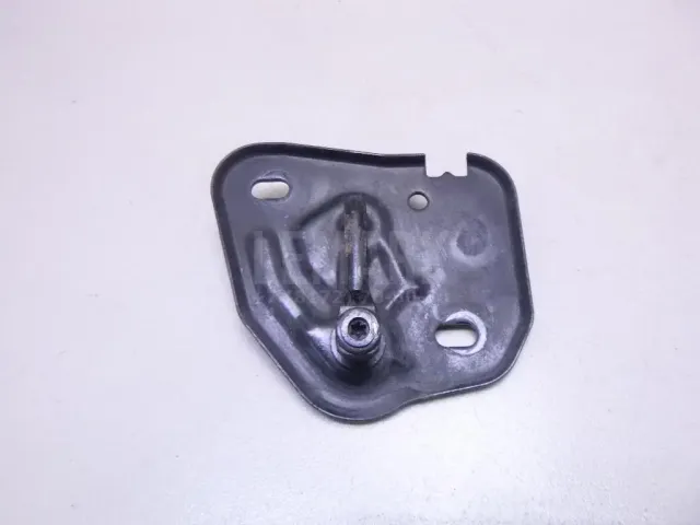Ответная часть замка капота для  Ford Focus I 1998-2005