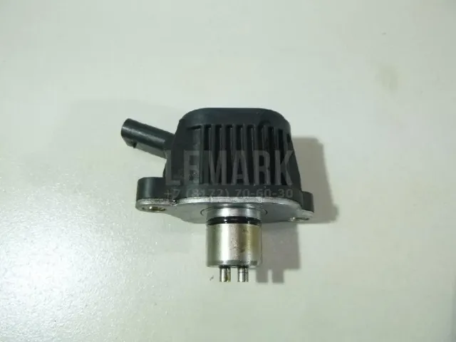 Клапан электромагнитный для  Audi V8 1988-1994