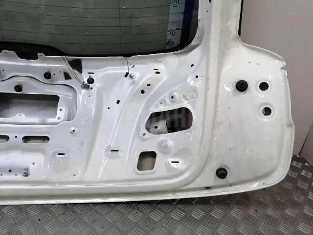 Дверь багажника для  Audi A1 (8X) 2010-2018