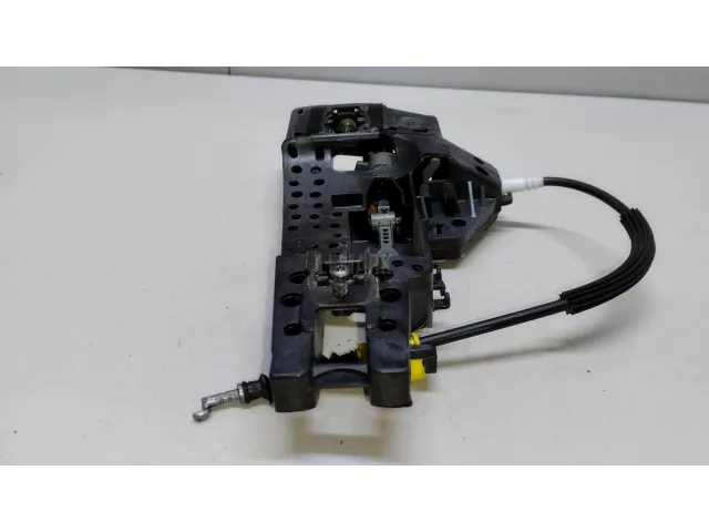 Кронштейн ручки для  Ford Kuga 2008-2012