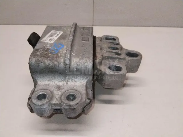 Опора КПП левая для  Audi 50 0-1978