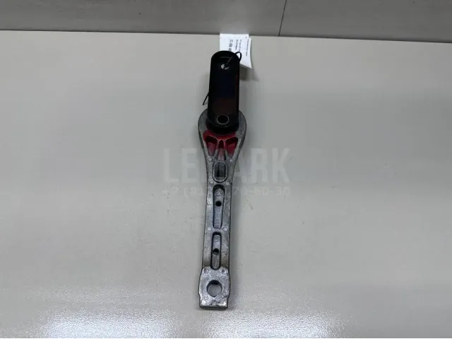 Опора двигателя задняя