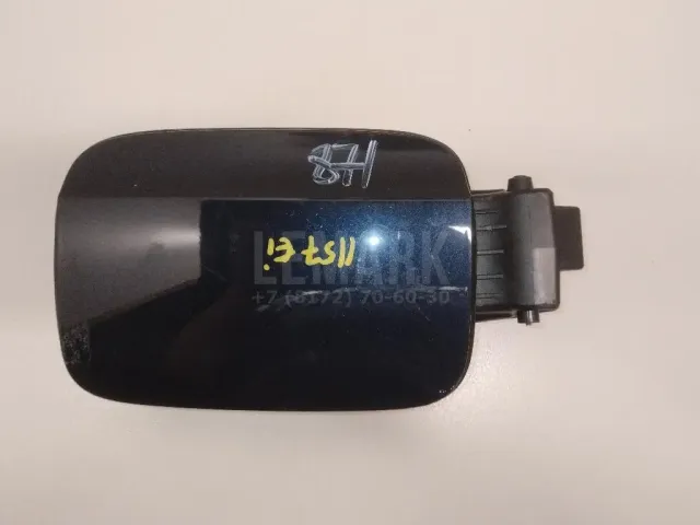 Лючок бензобака