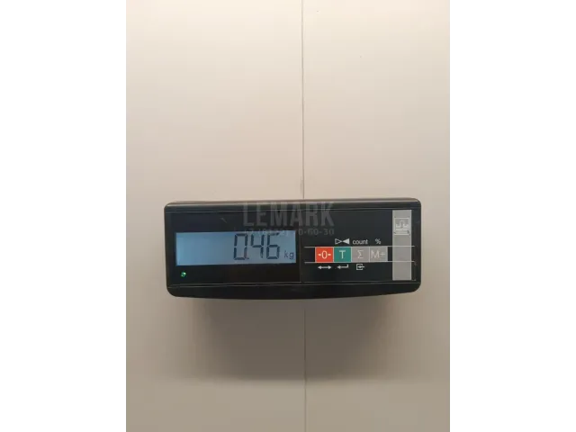 Накладка стекла заднего правого