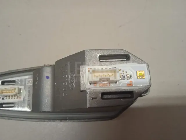 Указатель поворота для  Acura MDX 2001-2006