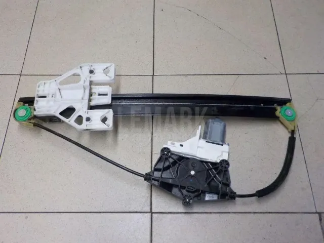 Стеклоподъемник электр. задний правый для  Ford Fiesta 2008-2019